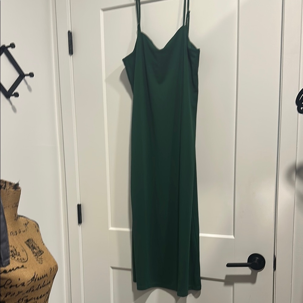 H&M Green Sleeveless Midi Slip Dress for Cocktail
